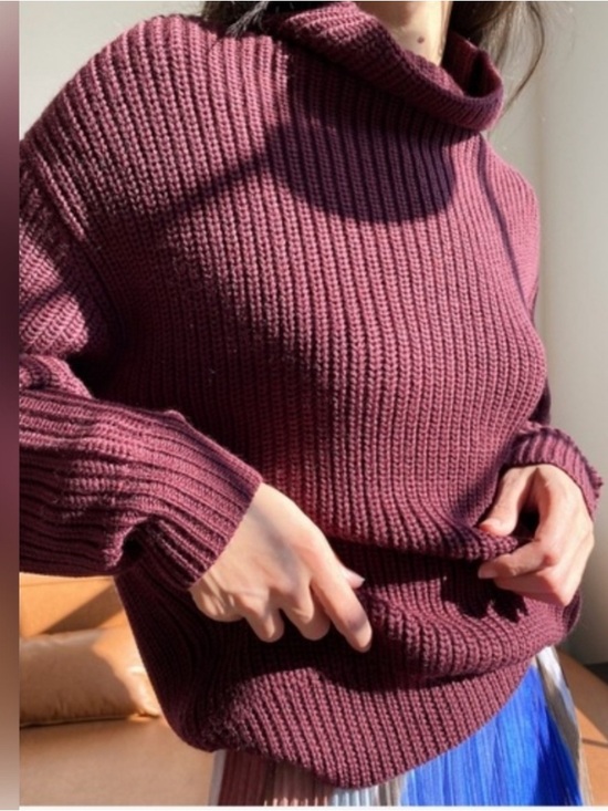 Wilfred Sweaters - Wilfred Aritzia Montpellier Maroon Merino Wool Sweater Size Large